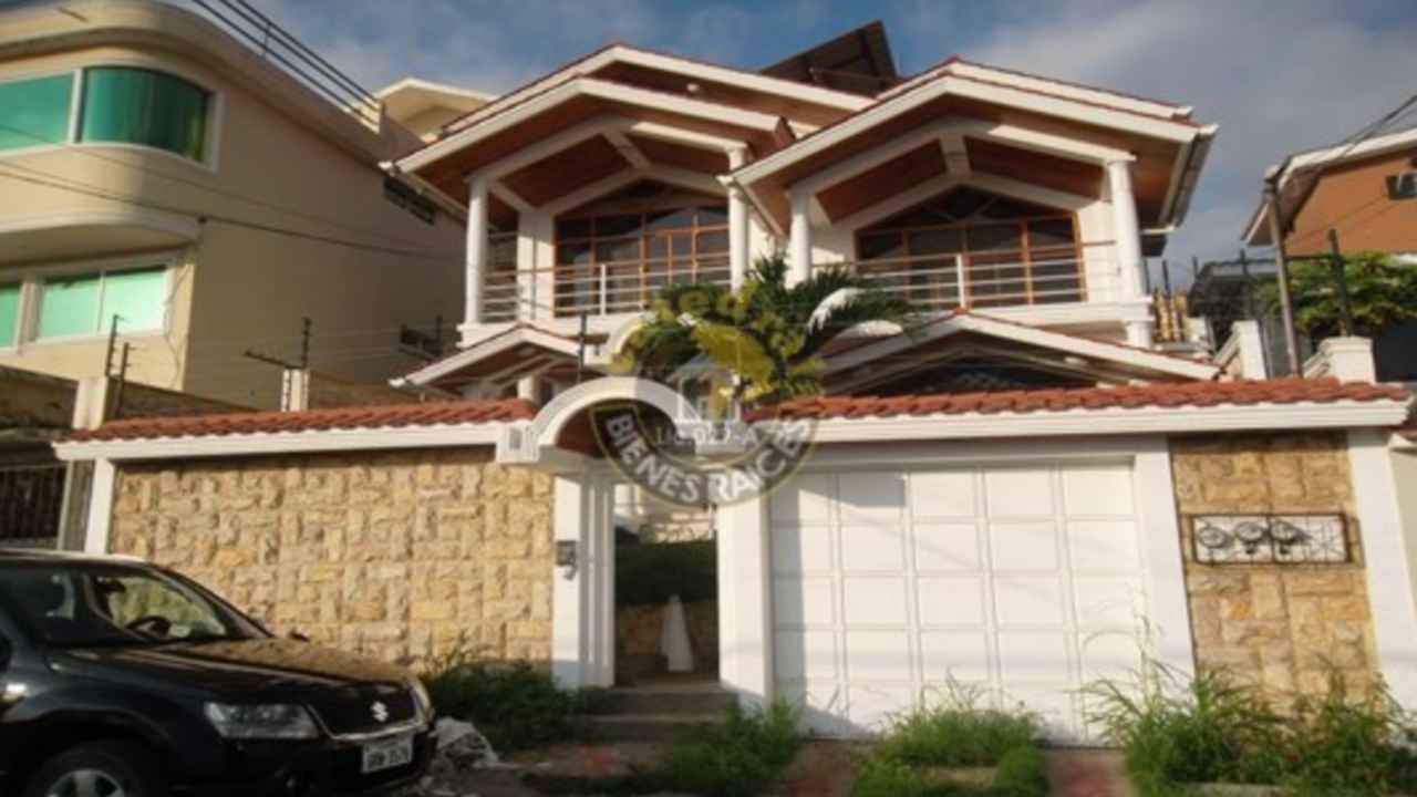 Casa de Venta en Guayaquil sector Bellavista
