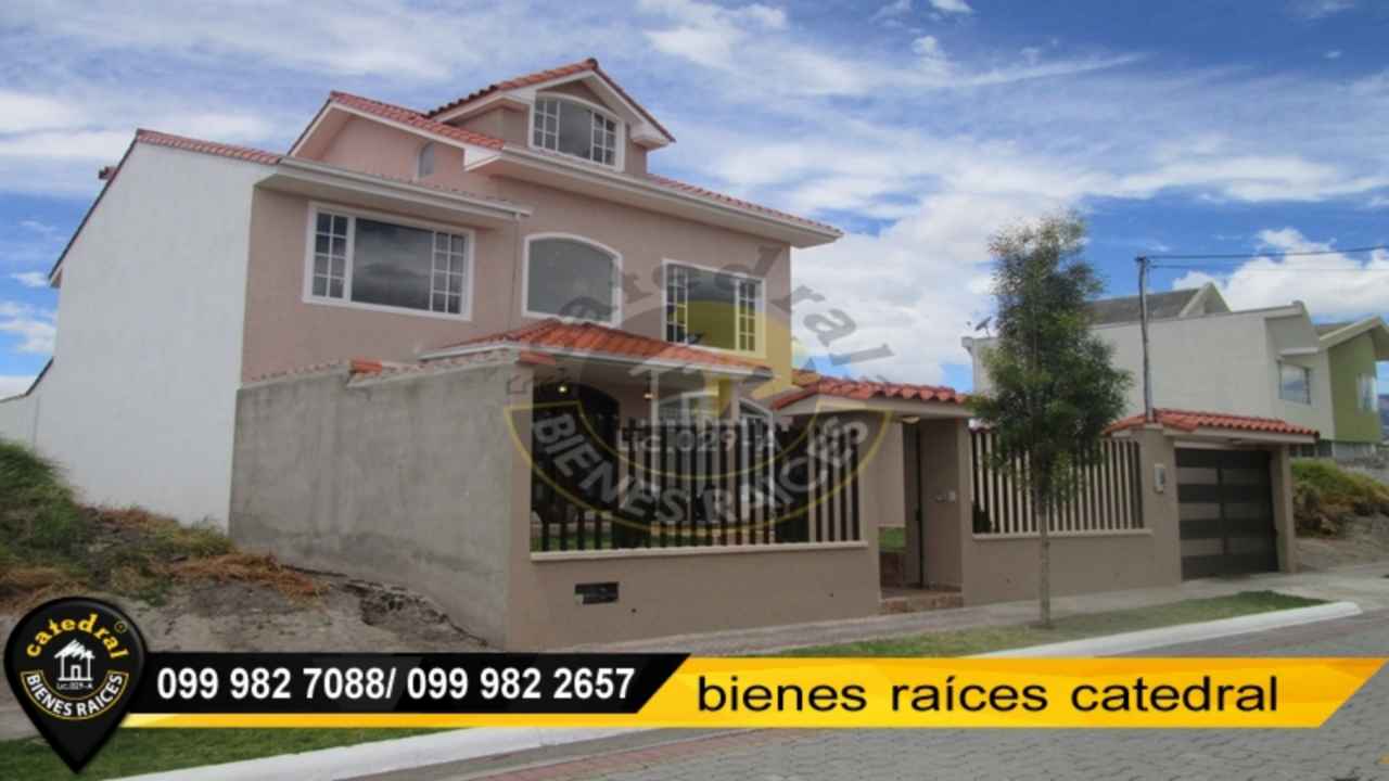 Villa Casa de Venta en Quito Ecuador sector San Pedro de Tabohada/ La Hacienda