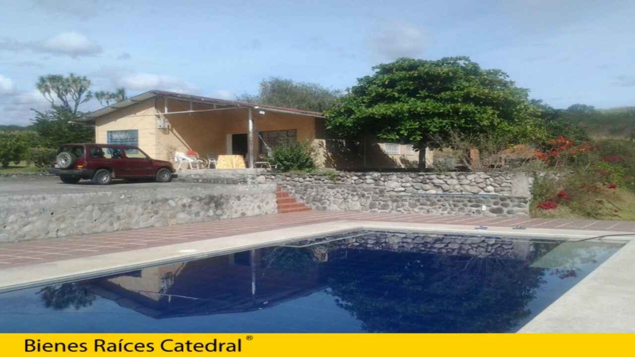 Quinta de Venta en Cuenca Ecuador sector Yunguilla - San Antonio