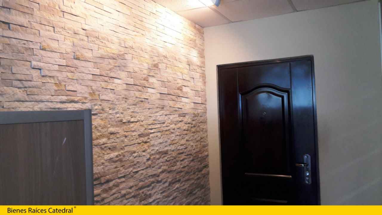 Local Comercial/Oficina de Venta en Guayaquil Ecuador sector Av. Francisco de Orellana - Sector San Marino