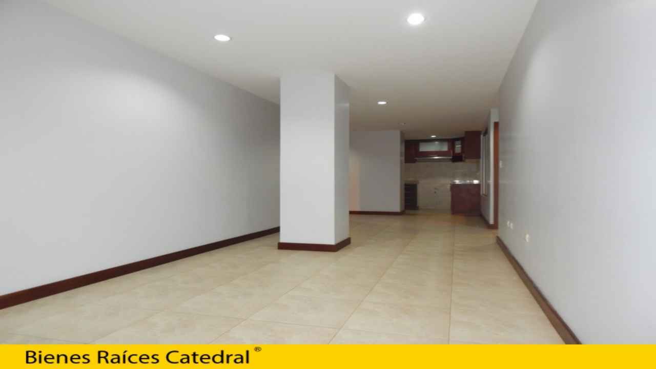 Departamento de Venta en Cuenca Ecuador sector Av. Paucarbamba