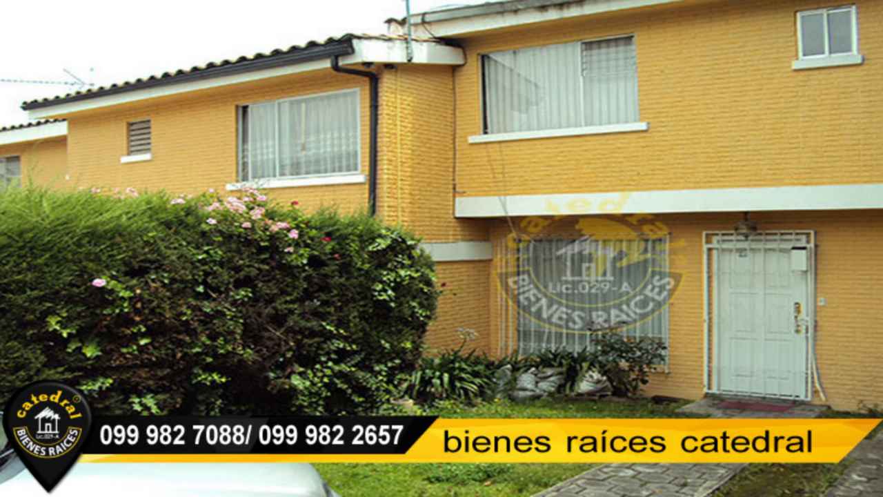 Villa Casa de Venta en Quito Ecuador sector Norte - Parque de los Recuerdos.
